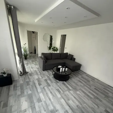 Beau Chic & Cosy, Proche Paris Daire *
