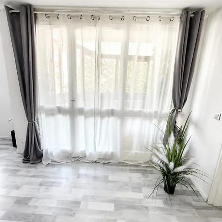 Beau Chic & Cosy, Proche Paris Διαμέρισμα